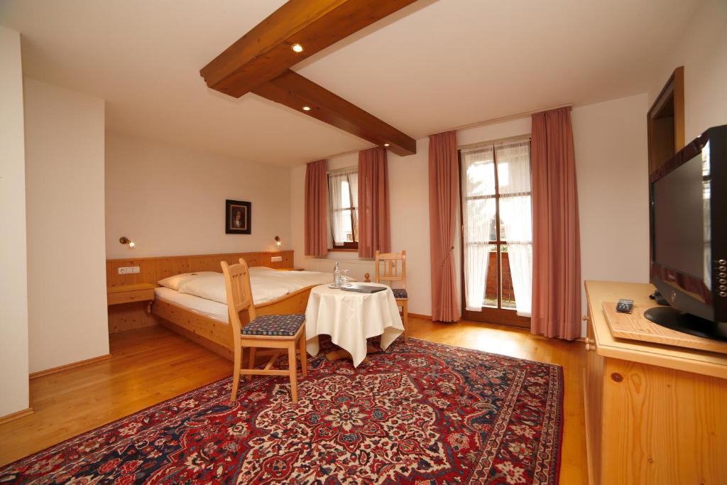 Hotel Oberschmied Reit im Winkl Room photo